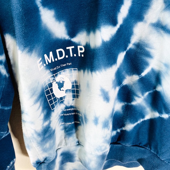 H&M tie dyed sweatshirt - Picture 5 of 9
